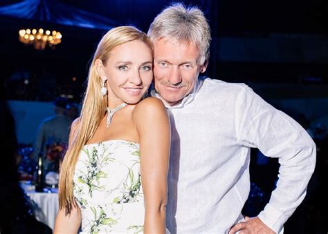 Почему Дмитрий Песков не смог избежать публичности 17 октября 2022 года ...