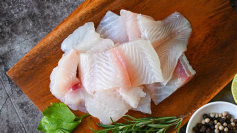 fish   white  dark meat equivalent