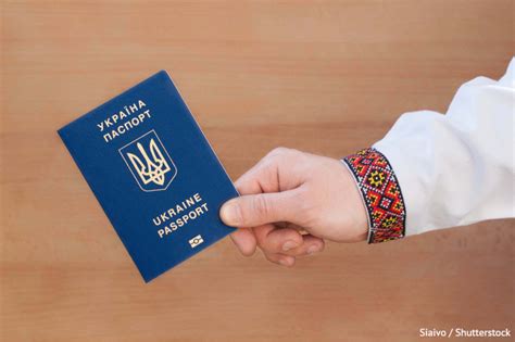 Кримчани, які втекли від мобілізації, хочуть отримати українські ...