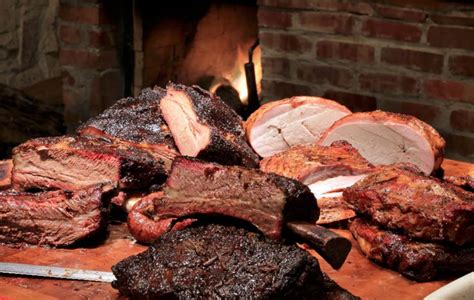 central texas bbq guide exploring  heart  texas barbecue black