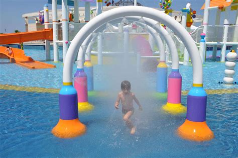 Water Playgrounds, Splash Parks & Play Centers | Waterfun Products
