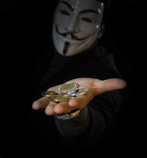 what is findom and the addiction it causes? - Canterbury Healthcare