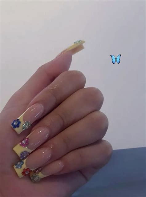 Nails 4 u ! 🦋 | Classy acrylic nails, Nails, Gel nails