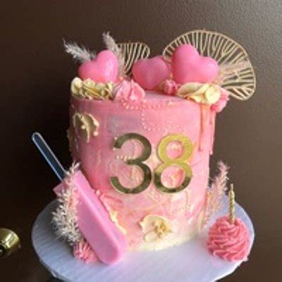 Kiki Sweets on Bakesy