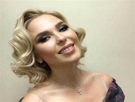 Пелагея вышла в свет в стильном наряде: новости, пелагея, платье, квн ...