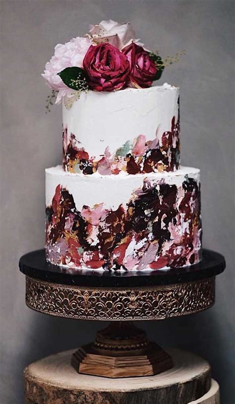 The Prettiest & Unique Wedding Cakes We've ever seen