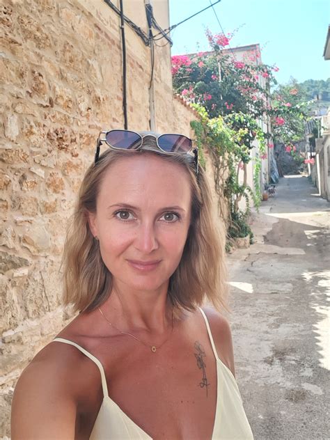 Zapożyczenia w języku polskim: jak wzbogacają nasz język? - Blog Tantis.pl