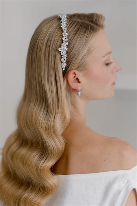 Saphira - Elegant Sparkling Crystal Bridal Headband Crown – The White