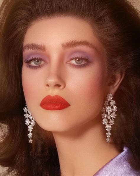 Anos 80 Maquiagem - Maquiagem anos 80: tutoriais e 40 fotos para fazer uma make marcante ...