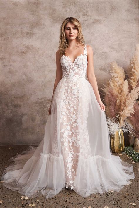Wedding Dresses - K&B Bridals | Maryland Bridal Boutique | Bel Air