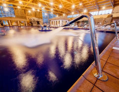 Бассейн с массажными установками - Отель «Солнечный Park Hotel & SPA ...