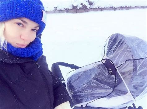 Юлия Костюшкина устроила для новорожденного сына первую ...