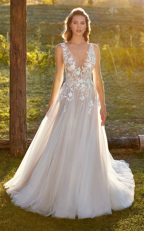 Bridal Gowns — Colby Bridal