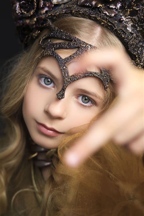 Best 9 Emilia Poliakova – Artofit