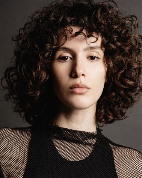 Model: Nadia | MMG Models