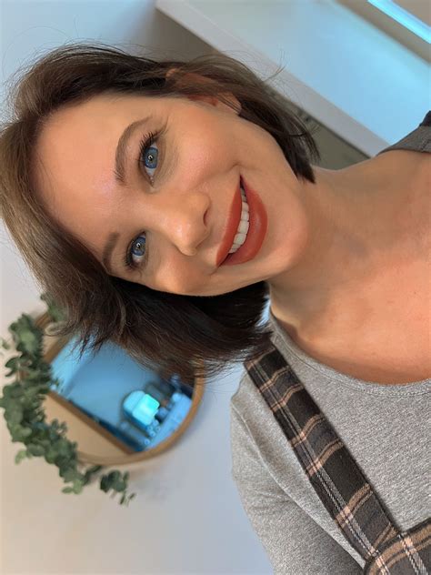 🦋Brittany Elizabeth on Twitter: "It is a beautiful day, lovin the