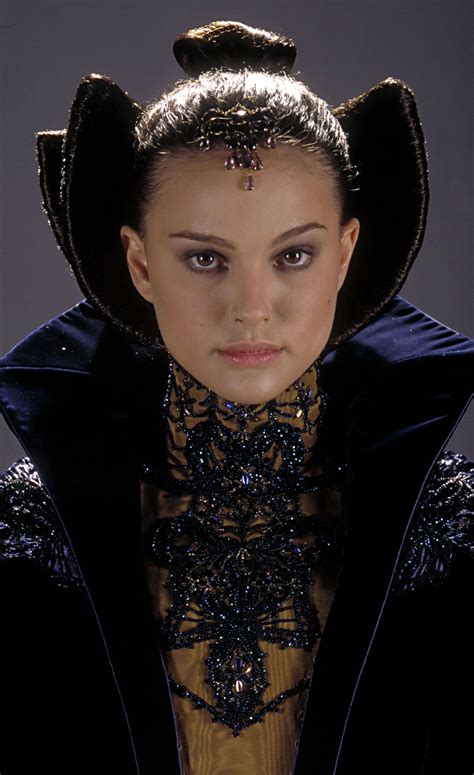 Natalie Portman - Star Wars: Episode II - Attack of the Clones (2002