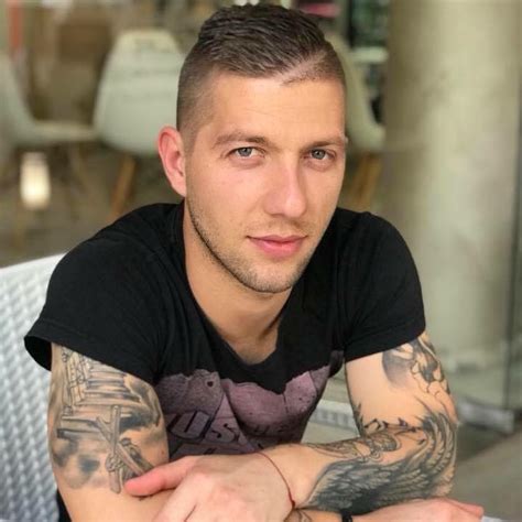 Кристиян Кръстев Page