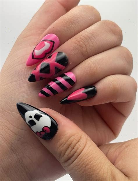 monster high draculaura press  nails monster high nails horror