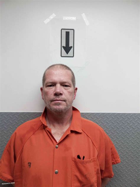 HAWKINS STEPHEN 01/27/2025 - Hart County Mugshots Zone