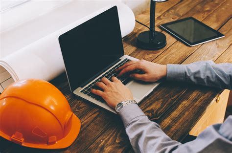 Como funciona o curso de Engenharia EAD? Confira agora mesmo!