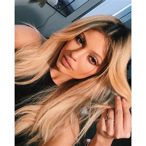 Kylie Jenner With Blonde Hair | 2015 | POPSUGAR Beauty