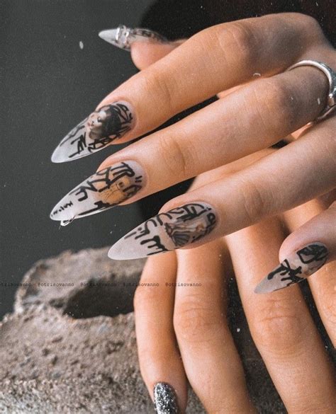 Маникюр наклейки стемпинг Идеи Дизайн | Graffiti nails, Grunge nails ...