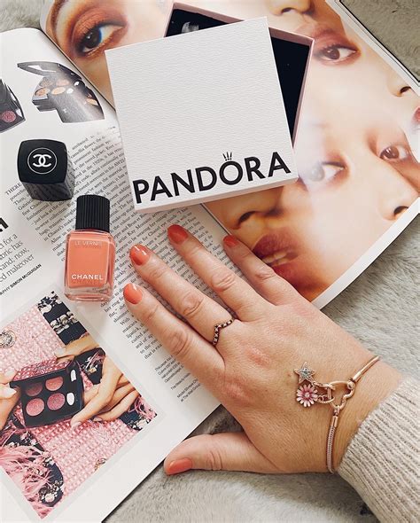 pandora moments heart closure bracelet  charms jacquardflower