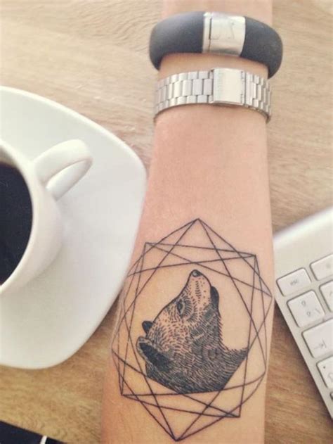 175 Tatuajes geométricos (con el significado)
