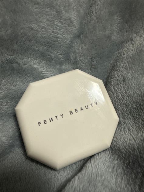 Fenty Beauty Foundation, Beauty & Personal Care, Face, Makeup on Carousell