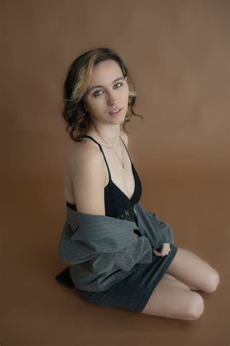 Medina Ohio Boudoir Photographer