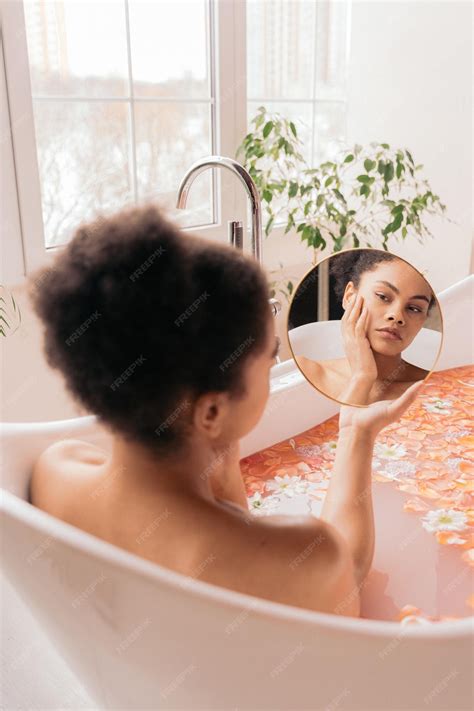 Premium Photo | Girl models redefining beauty standards