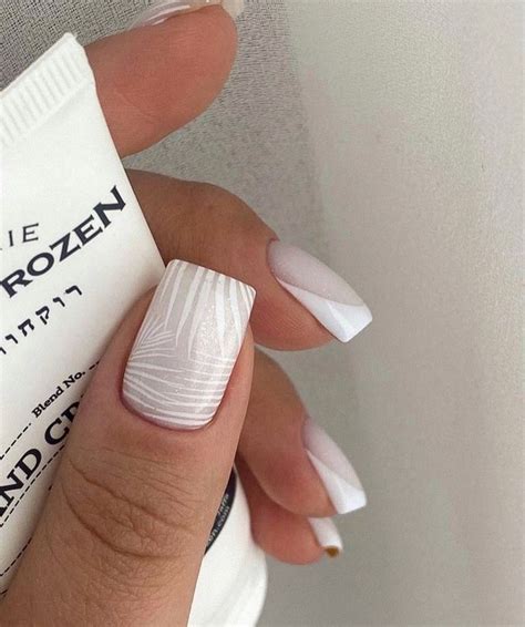 Pin van Юлия Цеунова op Маникюр, педикюр | Nagels