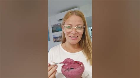 Полезное ПП мороженое: банан, брокколи и смородина 🍌🥦🫐 - YouTube