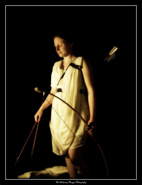 Daniel Bran Griffith - The Chattering Magpie: HYMN TO ARTEMIS (HOMERIC