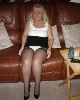 Upskirt matures Porn Pictures, XXX Photos, Sex Images #1466102 - PICTOA