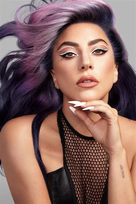 lady gaga   cosmetics collection  hawtcelebs