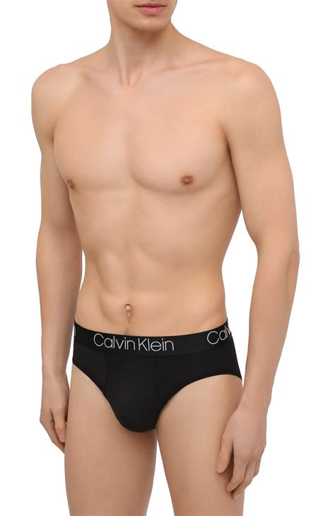 Мужские черные брифы CALVIN KLEIN купить в интернет-магазине ЦУМ, арт ...