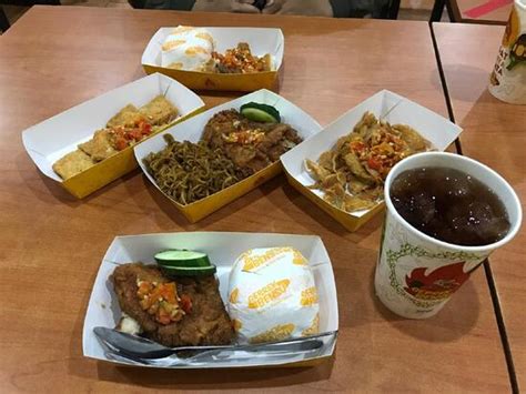 menu  geprek bensu restaurant denpasar