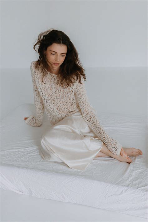 Women Tied To Bed Photos, Download The BEST Free Women Tied To Bed