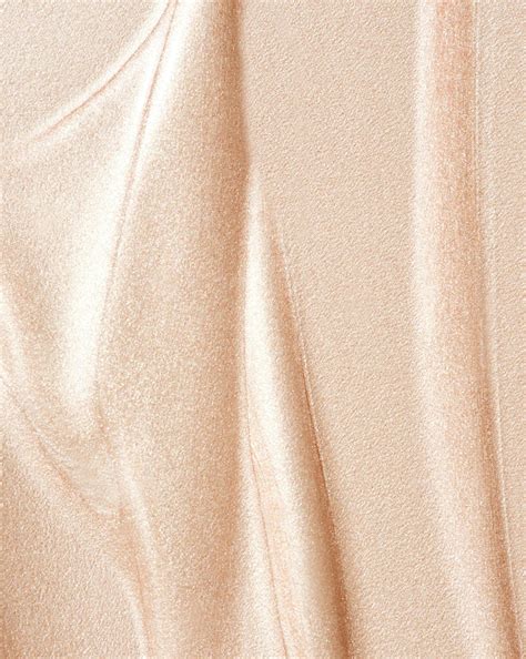 Skylight – Glossier