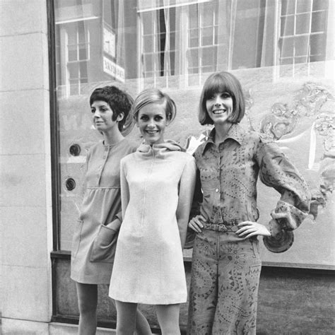 Embracing Nostalgia: Rediscovering the Glamour of 60s Fashion - Podcast