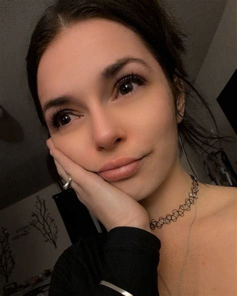 BibbidiBobiBoo | Who's taking a show with me during this IRL stream?? 👀