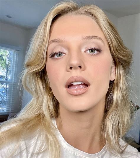 Pictures of Pretty Girls: Paloma Silva