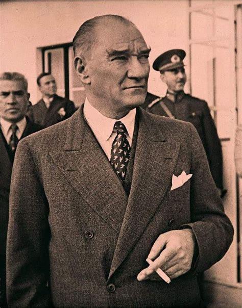 Atatürk panosundaki Pin
