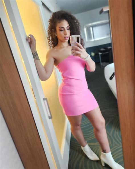 Samantha Irvin : r/WrestleBeauties