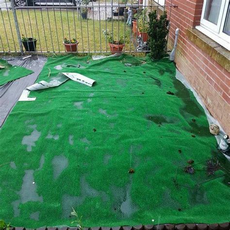 10 Most Common Problems with Artificial Grass | Guide to Avoid Mistakes