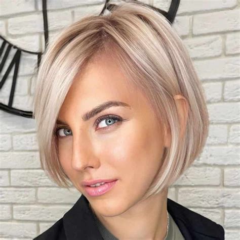 30 best blonde hair with brown lowlights hairstyles to try in 2022