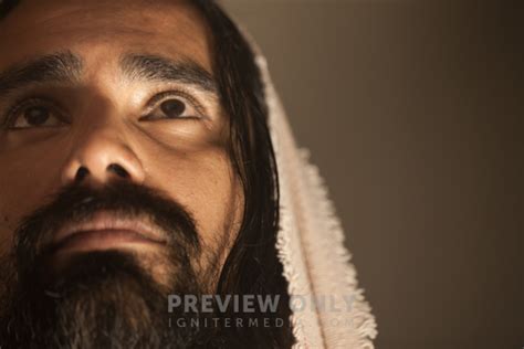 Jesus Looking Up To God - Stock Photos | Pearl