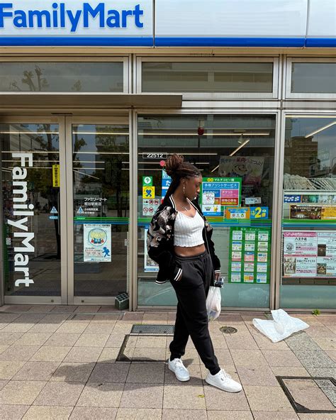 Paris (@paris.senpai) • Instagram photos and videos